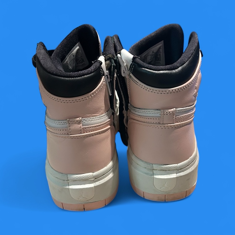 Nike Air Jordan 1 Mid Crimson Tint (GS) - Picture 8 of 10